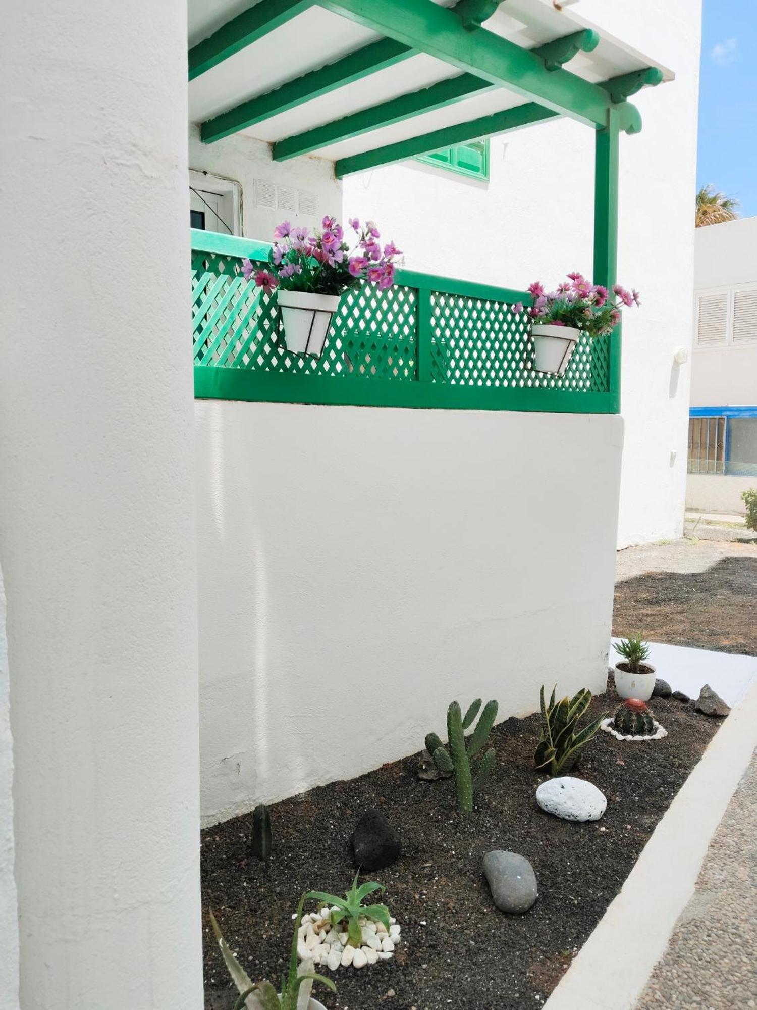 Louise 1 Minuto A Pie Del Mar Apartment Tias Exterior photo